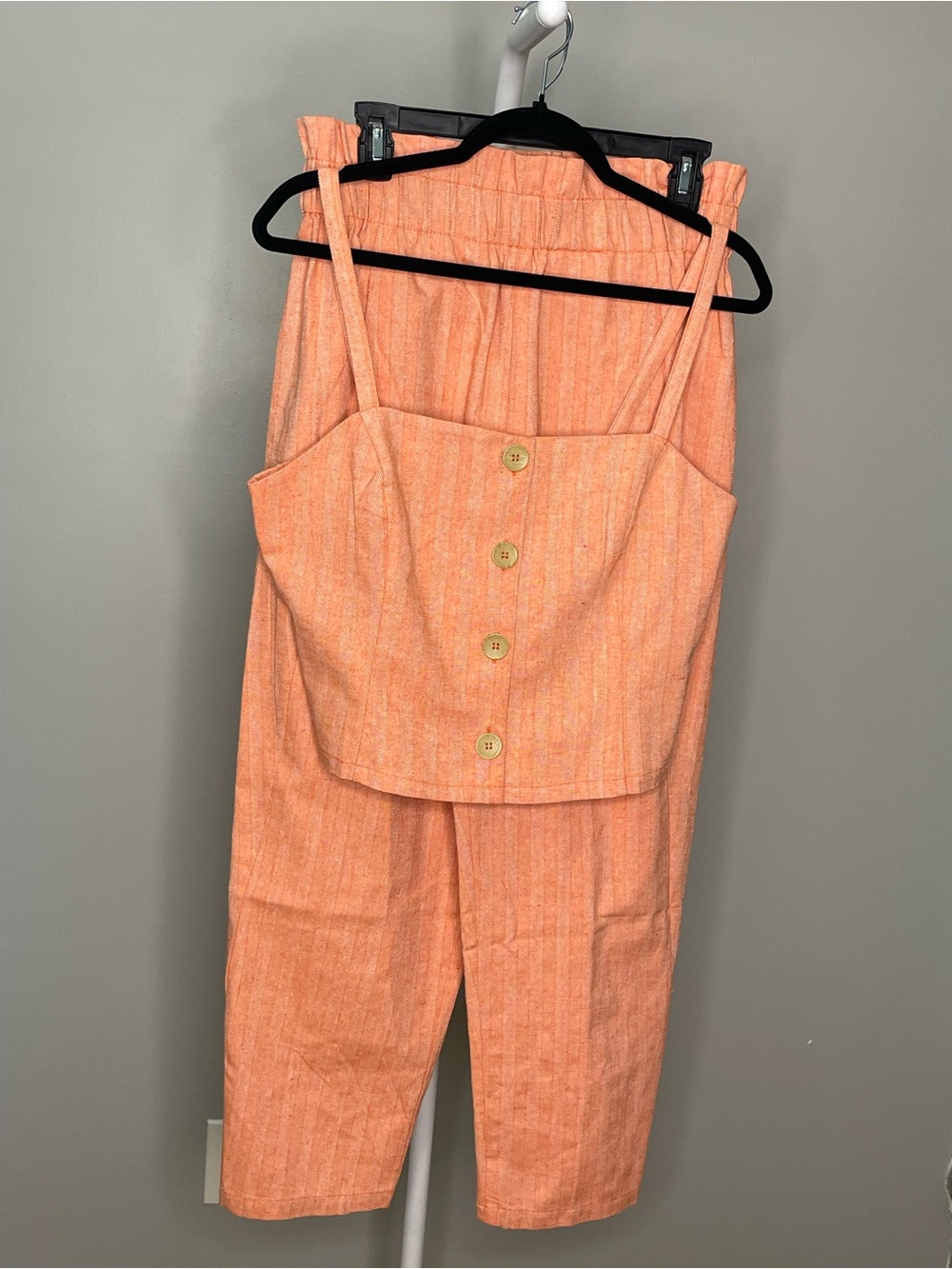 2-Piece All in Favor Peach Button-Front Crop and Ankle Pant Set NWT - Large